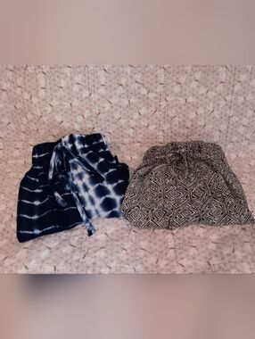 Volcom Black & White Geometric Drawstring Shorts Side Slits